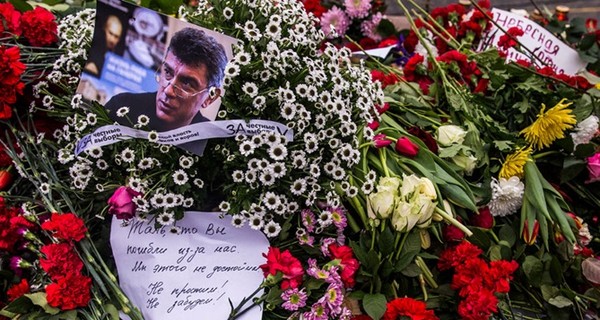 СМИ: Убийцей Немцова был мужчина с темными волосами и короткой стрижкой