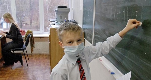 В Киеве 15 школ закрыли на карантин
