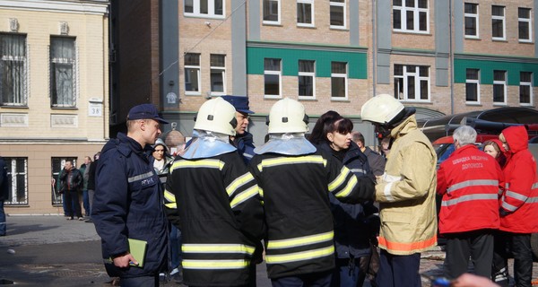 Очевидцы пожара, где погибли спасатели: 