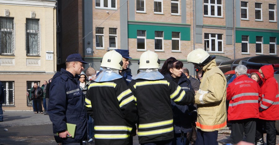 Очевидцы пожара, где погибли спасатели: 