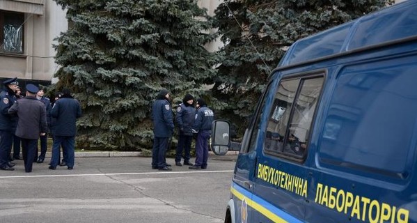 В Киеве неизвестный угрожал взорвать психбольницу