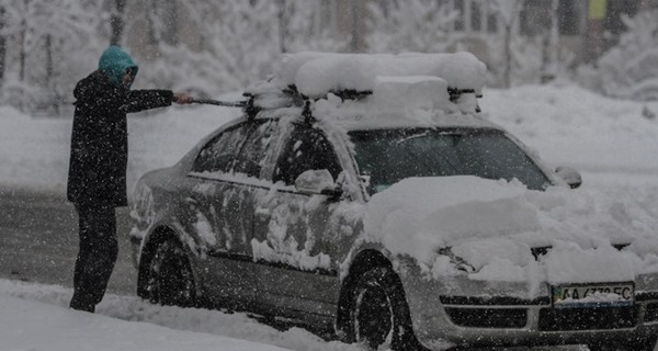 Снежная буря в Болгарии: лавина и морозы погубили четверых людей