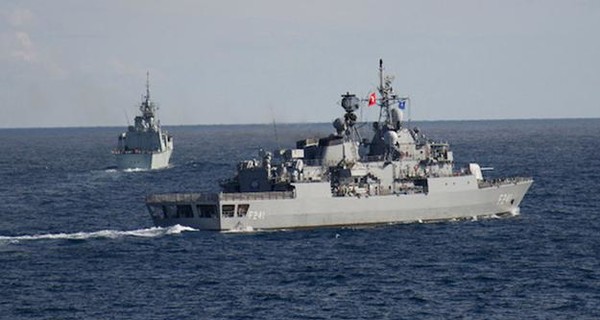 В Черном море начались учения флота НАТО