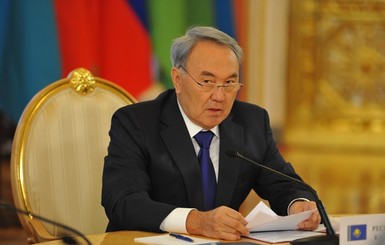 Назарбаев решил в шестой раз идти в президенты