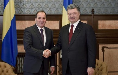 Порошенко: Швеция выделит Украине 100 миллионов долларов займа без процентов