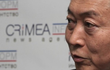 Японские депутаты требуют отобрать паспорт у посетившего Крым экс-премьера