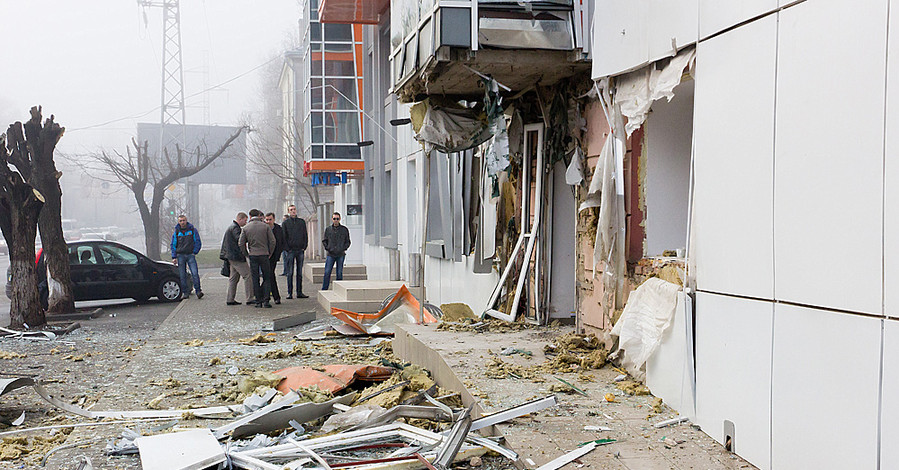 Дважды взорванный бизнес-центр в Одессе практически весь занимает 