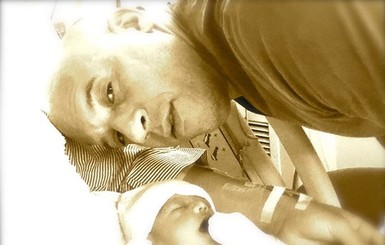 Вин Дизель опубликовал первый снимок новорожденной дочери