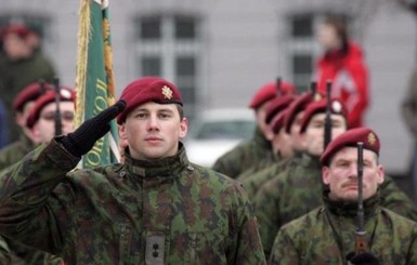 Из-за конфликта на Донбассе Литва вернула призыв в армию