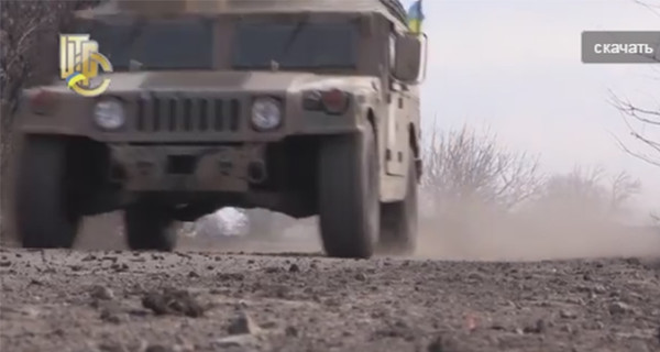 Появилось видео, как украинские военные проводили тест-драйв броневиков Hummer