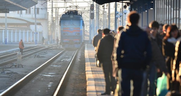 Судья столичного райсуда прыгнул под поезд недалеко от Киева