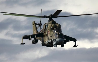 Генштаб: пострадавших членов экипажа вертолета готовят к операции
