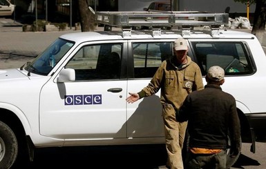 ОБСЕ заявила, что ни одна из сторон не отчиталась об отводе вооружения