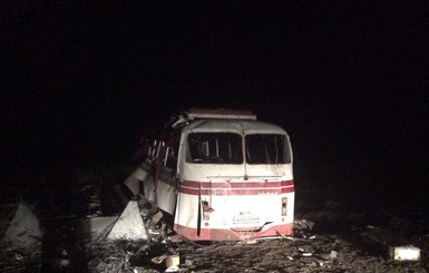В Донбассе на мине подорвался автобус с людьми