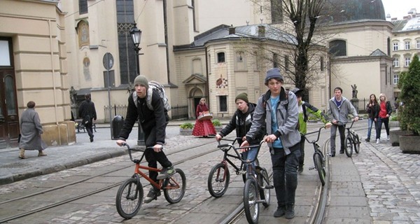 К концу весны во Львове откроют первые муниципальные велопрокаты