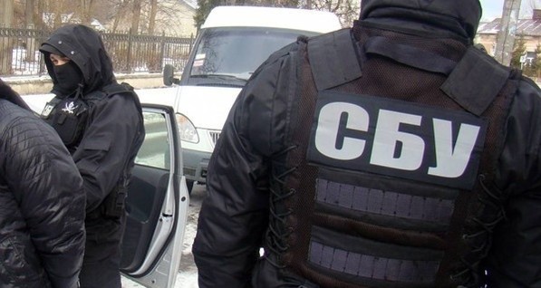 СБУ: в Днепропетровске сотрудники МВД торговали боеприпасами со складов