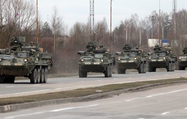 В Чехию въехали три колонны военной техники США 