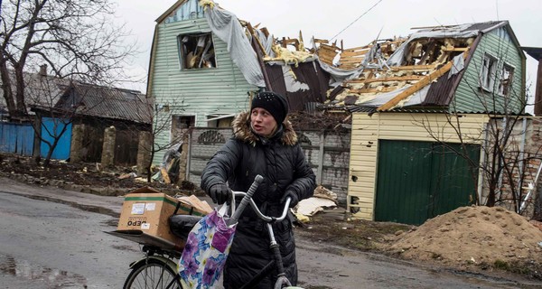 Проблемы Донбасса в цифрах: еды не хватает каждому второму, а Донецк опустел на четверть