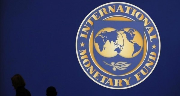 СМИ: МВФ ухудшил прогноз падения экономики России 