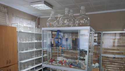 Профессор химии создал в Киеве нарколабораторию по производству психотропных препаратов