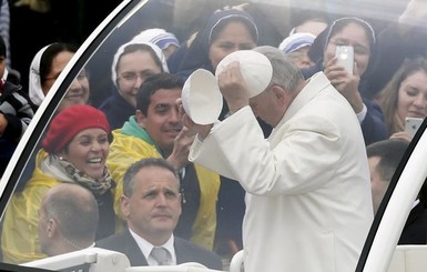Папа Римский попросил мира в Украине