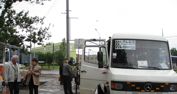 Во Львовской области с 1 июня проезд в маршрутках подорожает на 40%