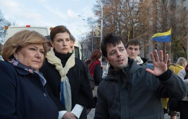 Марина Порошенко встретилась с первой леди Польши и провела ее по Институтской