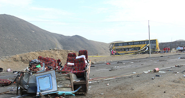 В Марокко автобус с атлетами врезался в бензовоз, погибли около 40 человек