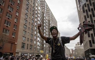 В городах США протестуют против полицейского насилия 