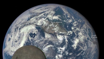 Земля под новым ракурсом: в NASA выбрали лучшее фото нашей планеты