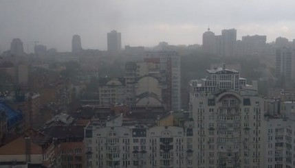 Гроза и град в Киеве 02.05.2020