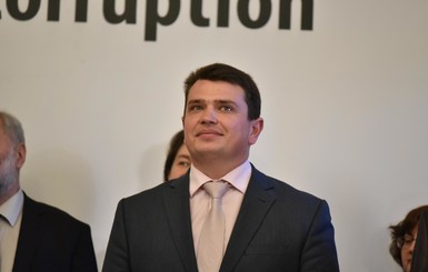 Адвокат Артем Сытник назначен директором Антикоррупционного бюро