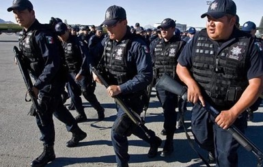 В Мексике полиция устроила перестрелку с бойцами наркокартеля, есть жертвы