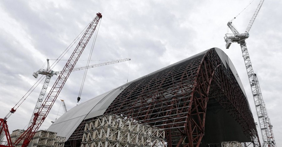 В этом году саркофаг над Чернобылем не достроят