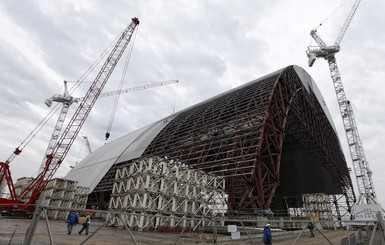 В этом году саркофаг над Чернобылем не достроят