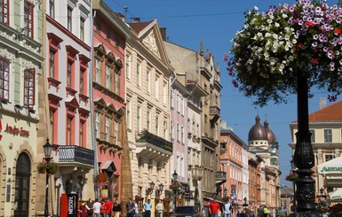Майские во Львове: ожидают 150 тысяч туристов, но места в гостиницах еще есть