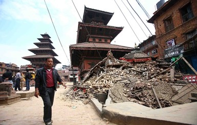 В Непале объявили трехдневный траур по жертвам землетрясения