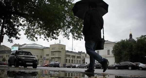 В среду, 29 апреля, дожди с грозами пройдут на западе Украины