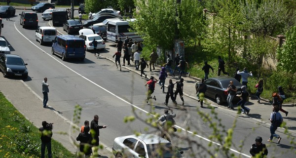 Первомай в Киеве: смерть на станции метро Почтовая площадь и приступ эпилепсии у музея ВОВ