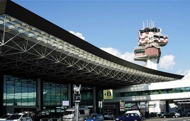 В аэропорту Рима вспыхнул пожар, все рейсы отменили