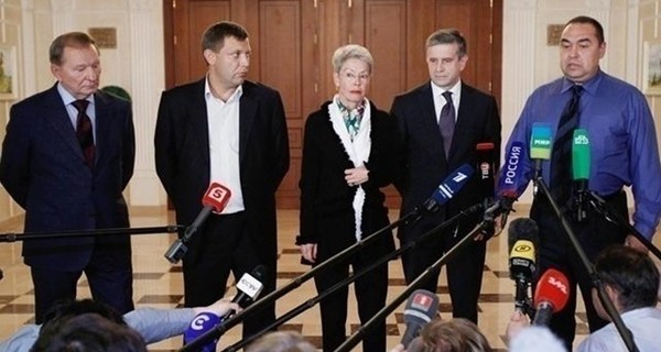 Кучма подвел итоги встречи с представителями 