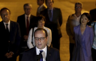 Президент Франции прибыл на Кубу впервые за 100 лет