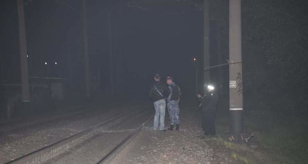 В Одессе подорвали железнодорожный мост прямо перед движущимся поездом