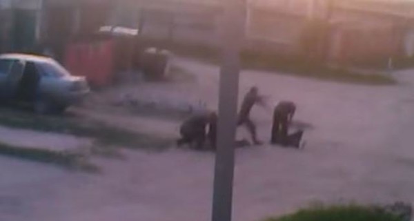 Под Харьковом милиционеры избили людей
