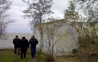 Василию Ломаченко подарили новый участок возле старинной крепости