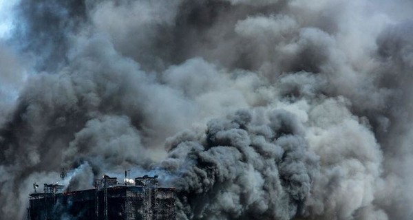 Крупный пожар в Баку: 16 человек погибли, более 50 получили ранения