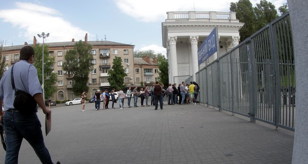 В Испании ажиотаж вокруг билетов. В Днепре - спокойнее