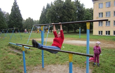 Верховная Рада увеличила количество уроков физкультуры в школах