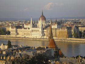 По Будапешту нужно ходить пешком 