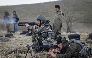 В зоне АТО прошли бои у Березового, Новозвановки и Нелиповки